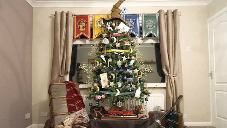 The Quintessential Potter Christmas Tree