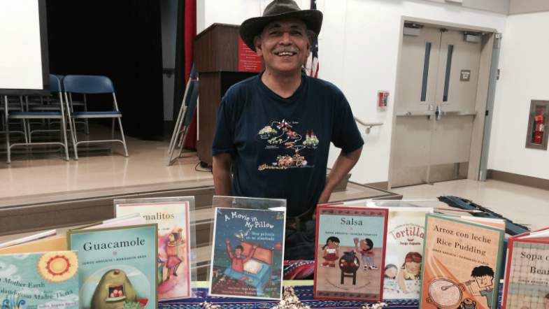 Hometown Hero Brings Books to El Salvador Children