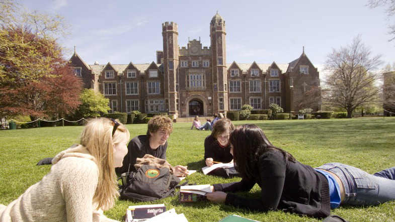 15 Campus Novels to Spice Up Fall