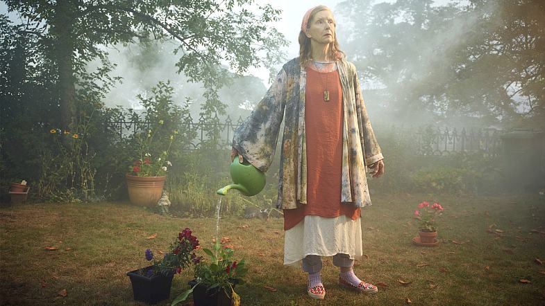 The Mist Trailer Documents a Terrifying Reality