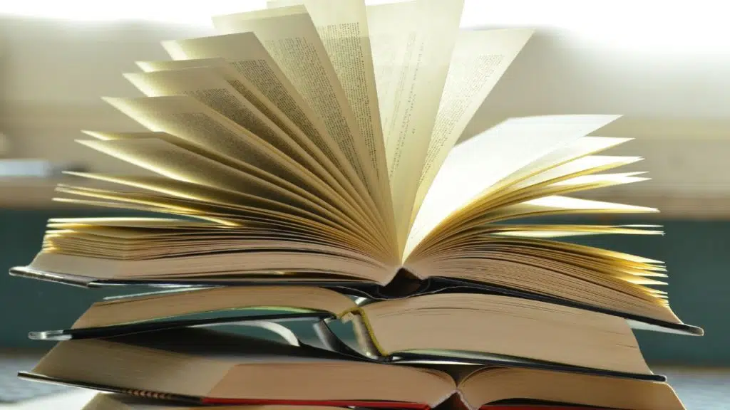 6 Bookish Pet Peeves Every Reader Can Relate To