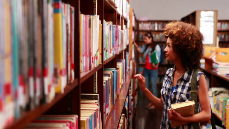 We Should Judge Books Before We Buy Them