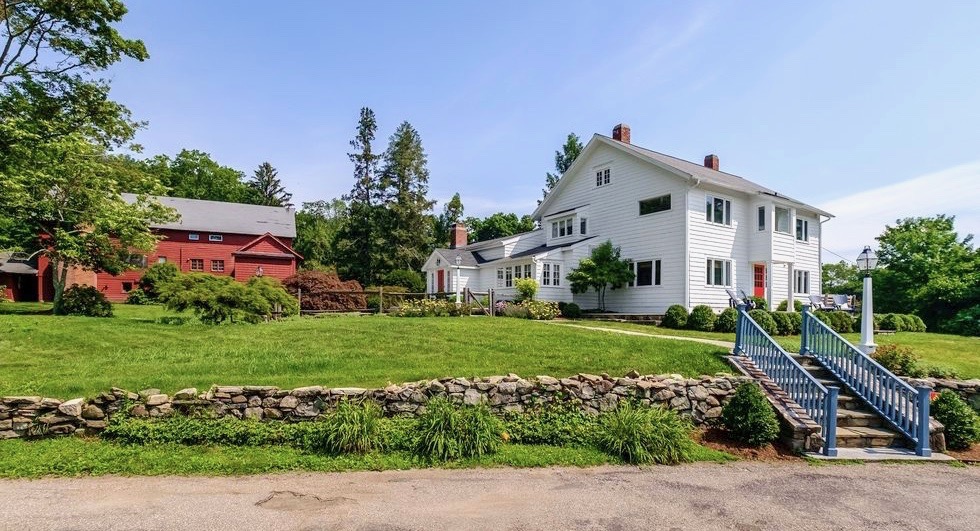 Look Inside Mark Twain’s Luxurious Family Farmhouse
