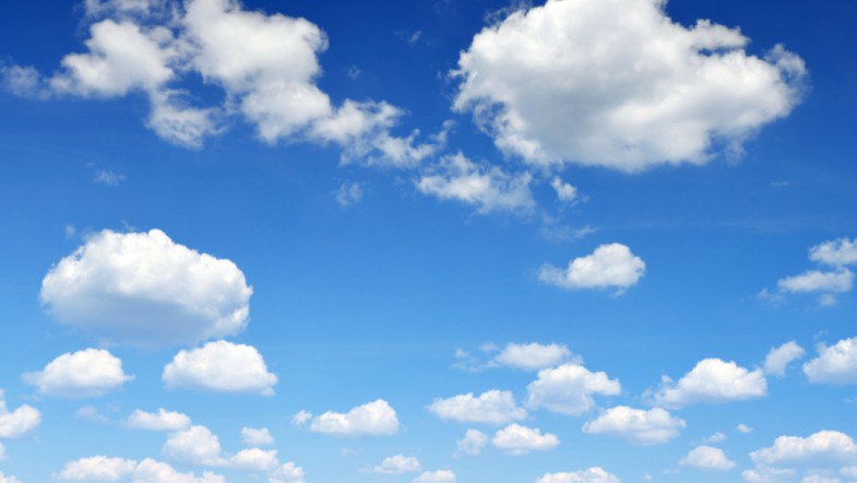 Clouds in the sky that mimic Infinite Jest's cover