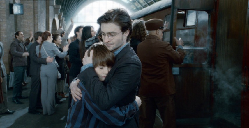 Harry hugging Albus at Platform 9 and 3/4