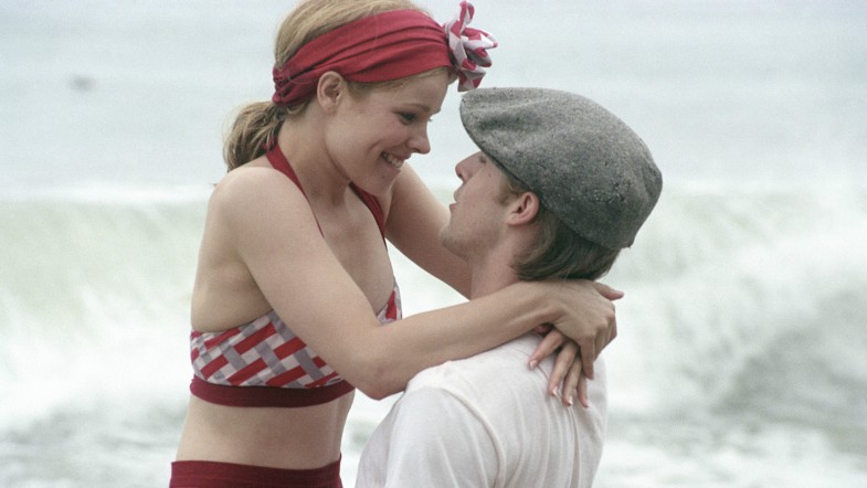 10 Nicholas Sparks Quotes for the Hopeless Romantic in All of Us