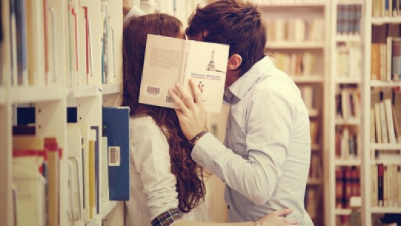 6 Famous Literary Couples Who Are Far From Relationship Goals