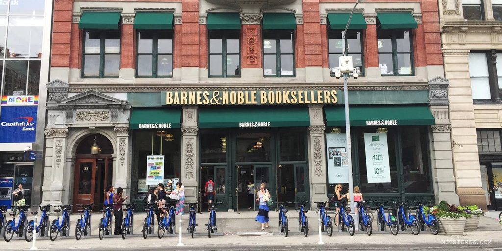 Save Barnes & Noble! Chain Bookstore In Danger of Closing