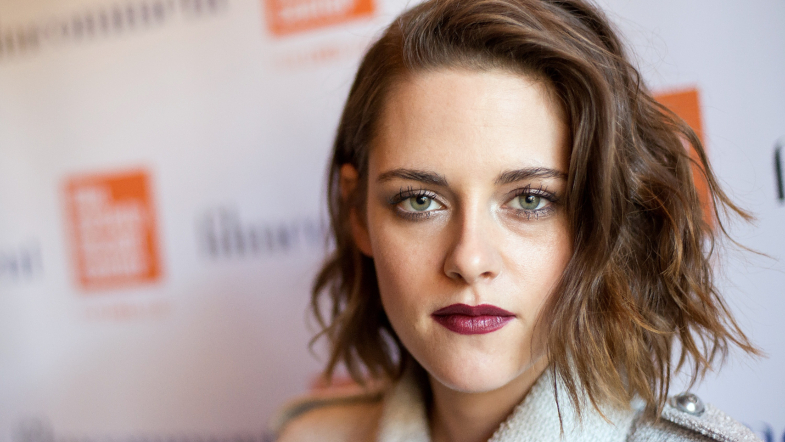 Kristen Stewart to Tackle Addiction, Abuse, and Bisexuality in Directorial Debut Adaptation