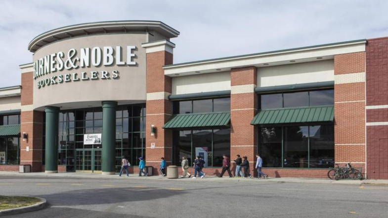 Barnes and noble facade