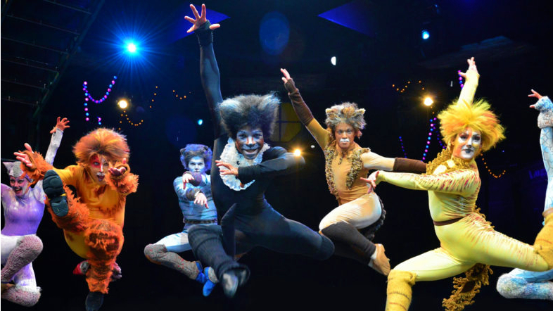 ‘Cats’ Film Set to Take the Place of ‘Wicked’ Holiday Air Date!