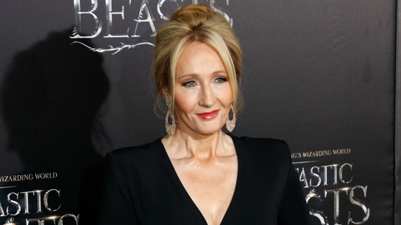 J.K. Rowling smiling at Fantastic Beasts premiere.