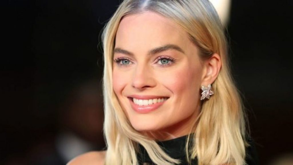 Margot Robbie Produces Thrilling  Adaptation of ‘Barbed Wire Heart’