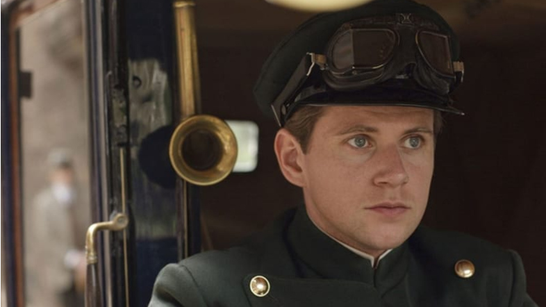 ‘Downton Abbey’ Star Teases Upcoming Movie Will Be a Tear-Jerker