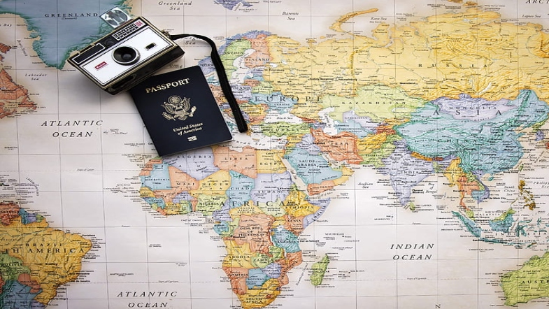 5 Books to Read If You Have the Traveling Bug