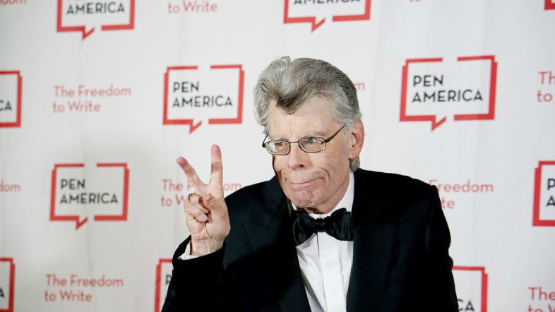 Writer Finds Heart-Wrenching Note in a Stephen King Book