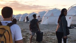Poor rich youths wandering Fyre Fest aimlessly in search of gourmet meals...