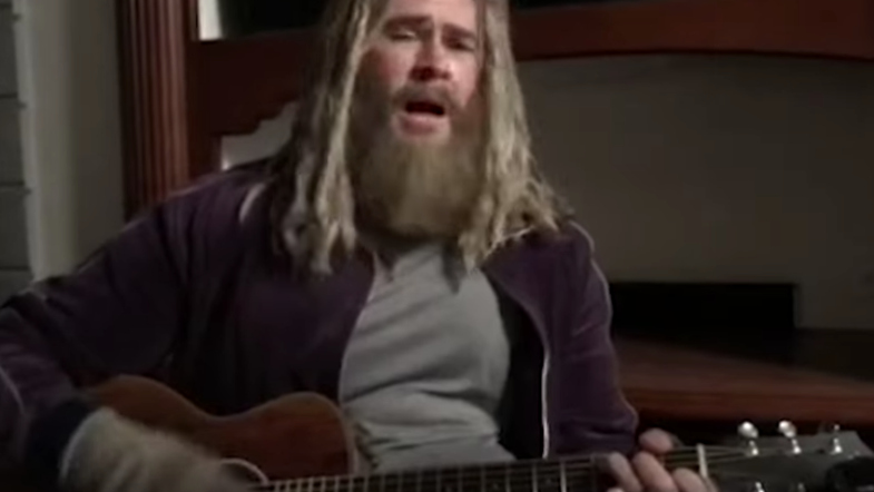 Dishevelled Thor Covers Johnny Cash’s ‘Hurt’