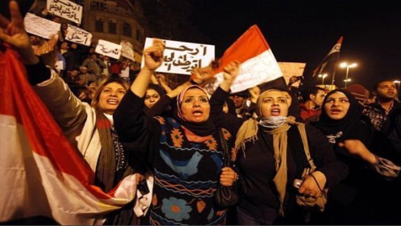 This Book Provides a Crucial Perspective on Women’s Role in the Egyptian Revolution