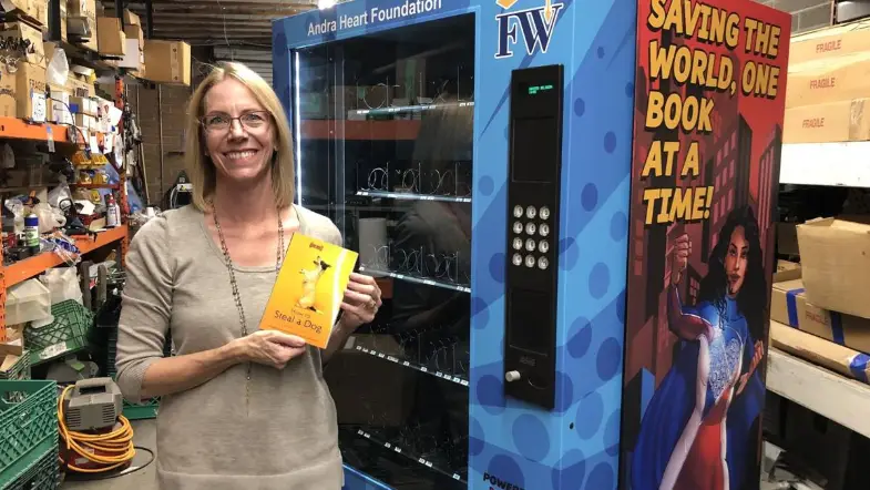 Tucson ‘Book-O-Matic’ Vending Machine Rewards Students