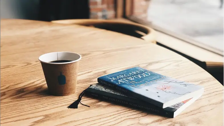 #Bookstagrammer of the Week: @bookpairings