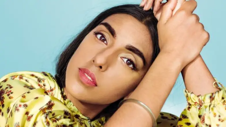 Scratching the Surface of Instagram Poets