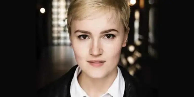 The Princess of Fantasy, Veronica Roth, Turns Thirty-Two