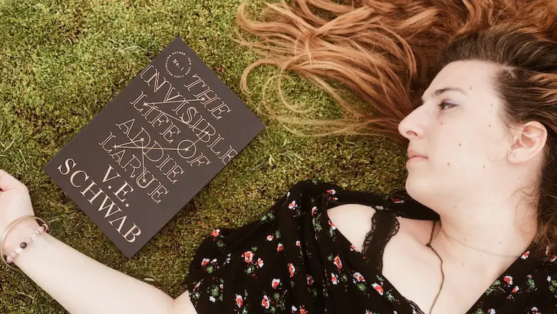 #Bookstagrammer of the week: @abookandacup