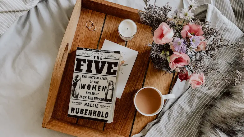 #Bookstagrammer Of The Week: @julietslibrary
