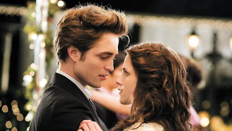 10 Funny Fan Stories For Twilight’s Anniversary