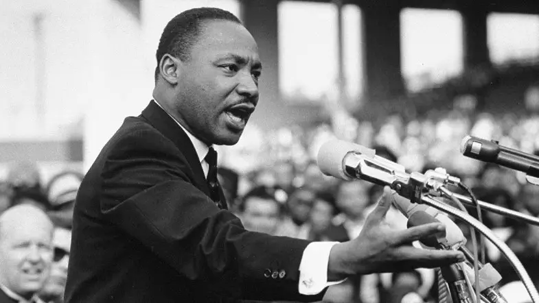 15 Eye-Opening Quotes by Martin Luther King Jr.