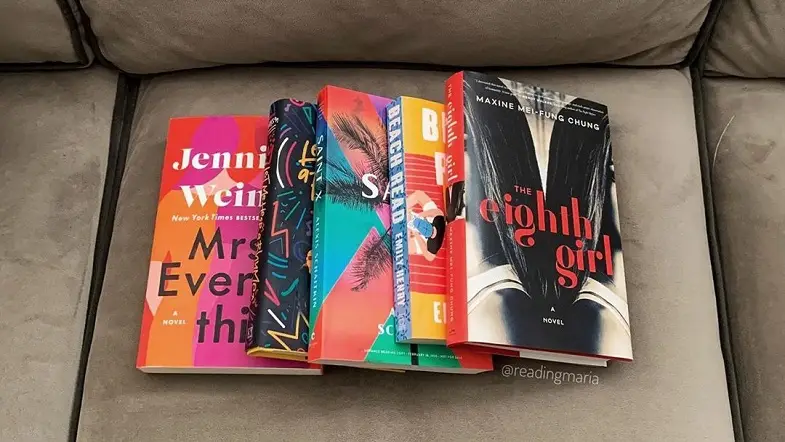 @readingmaria – Bookstagrammer of the Week