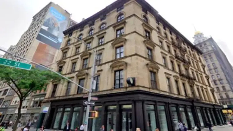 Behold A First Look At Upcoming ‘Harry Potter’ Store In NYC