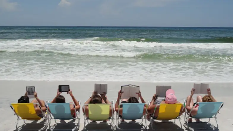 Our Favorite Summer Reads for National Sunscreen Day