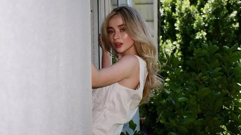 Sabrina Carpenter To Star In YA Adaptation With HBO Max