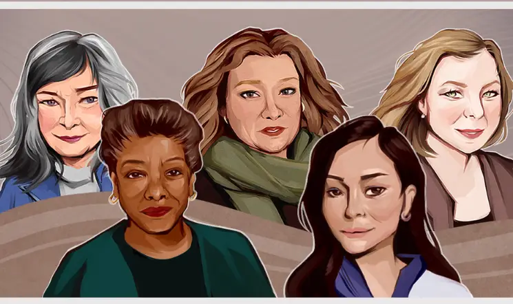 5 Best-Selling Female Authors Who Weren’t Always Writers