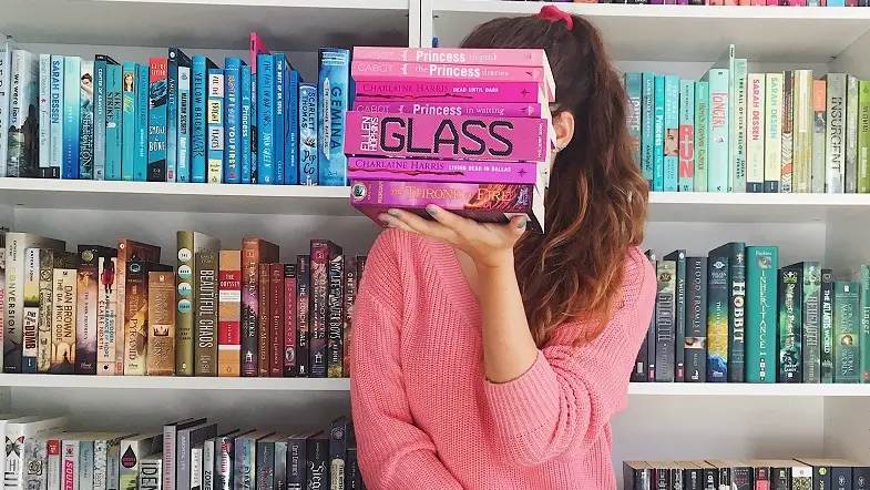 @okinmybook – Bookstagrammer of the Week