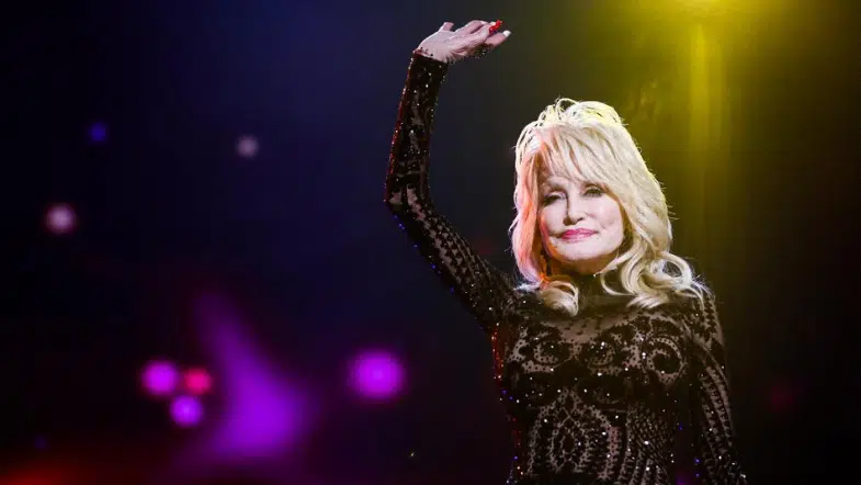 Dolly Parton Announces Her Debut Novel, and It’s a Thriller!