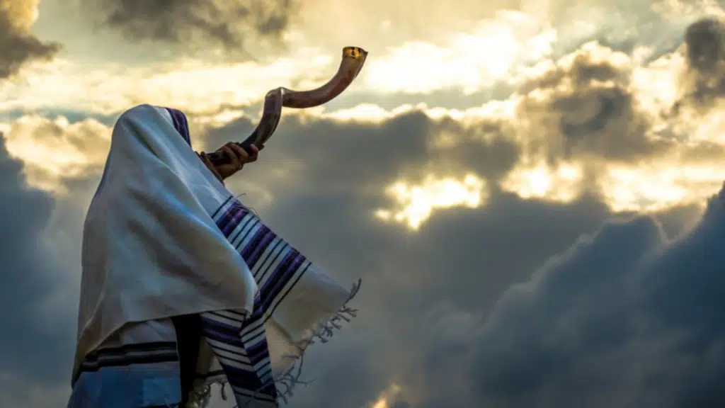 3 Jewish Figures To Keep In Mind This Yom Kippur